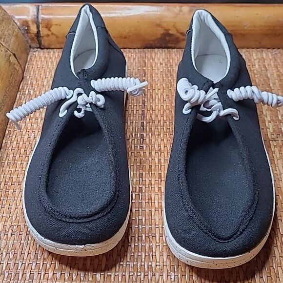 Black canvas slip- ons NWOT - Picture 1 of 7